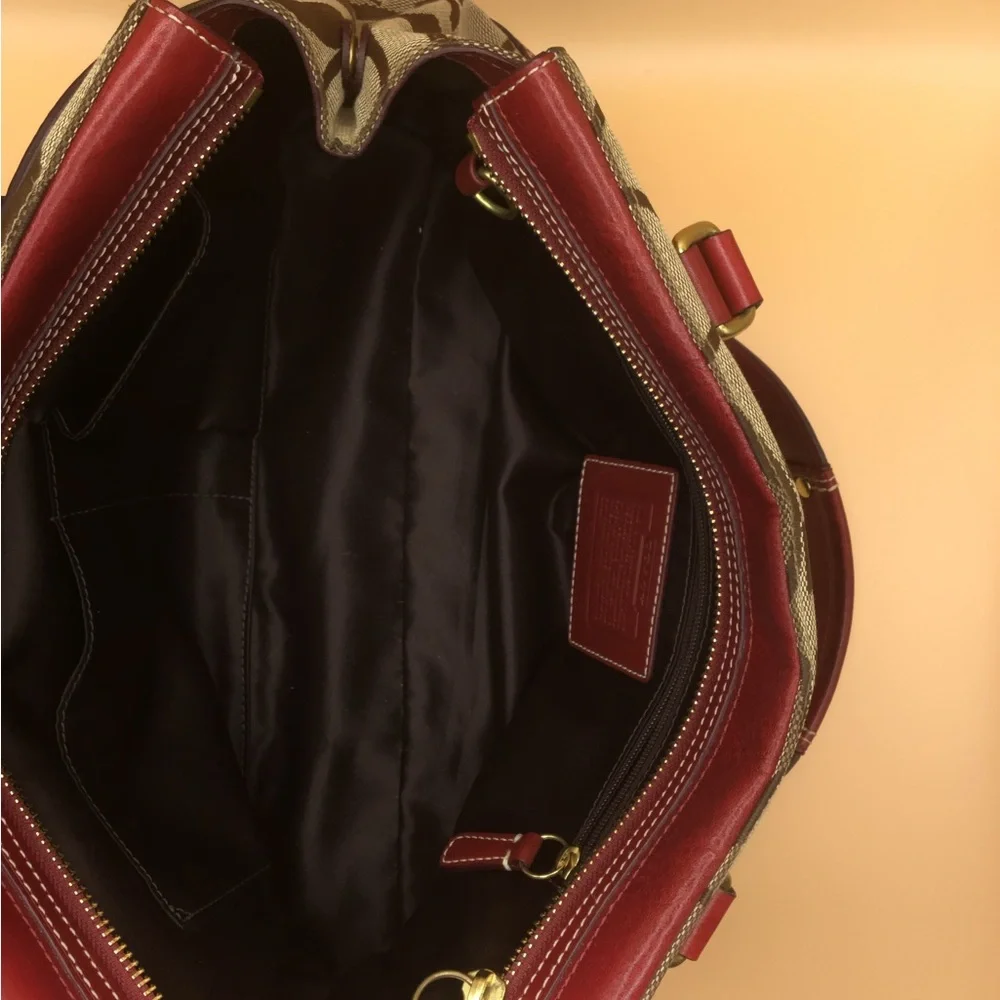 Coach Crimson  Hamptons Signature Red Large  Carryall